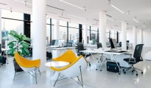 Bureau tendance bien aménagé https://am-rochereuil.fr/sites/am-rochereuil.fr/files/styles/medium/public/amenagement_dun_bureau_tendance.jpeg?itok=3yhdWt1l